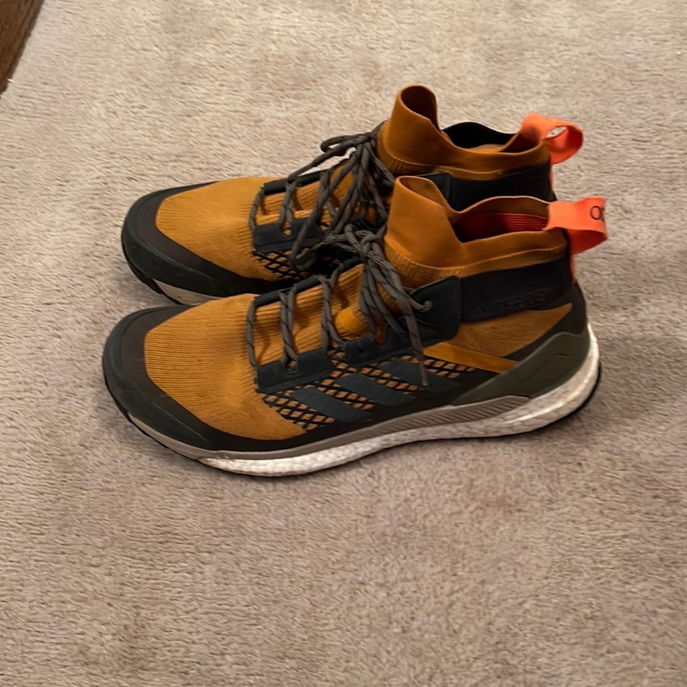 Adidas Terrex 400 Hightop Trail Shoe